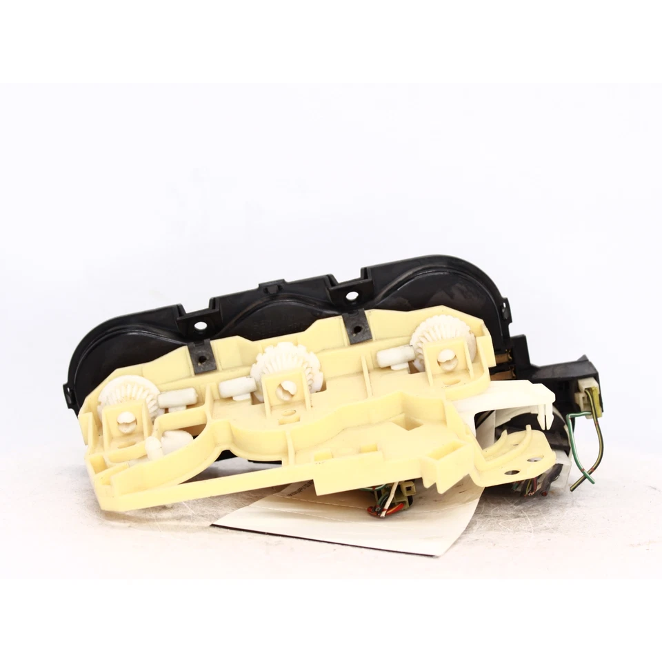 1990 Mitsubishi Eclipse Temperature Control Unit Part Number - 655-50542 - Image 3 of 4