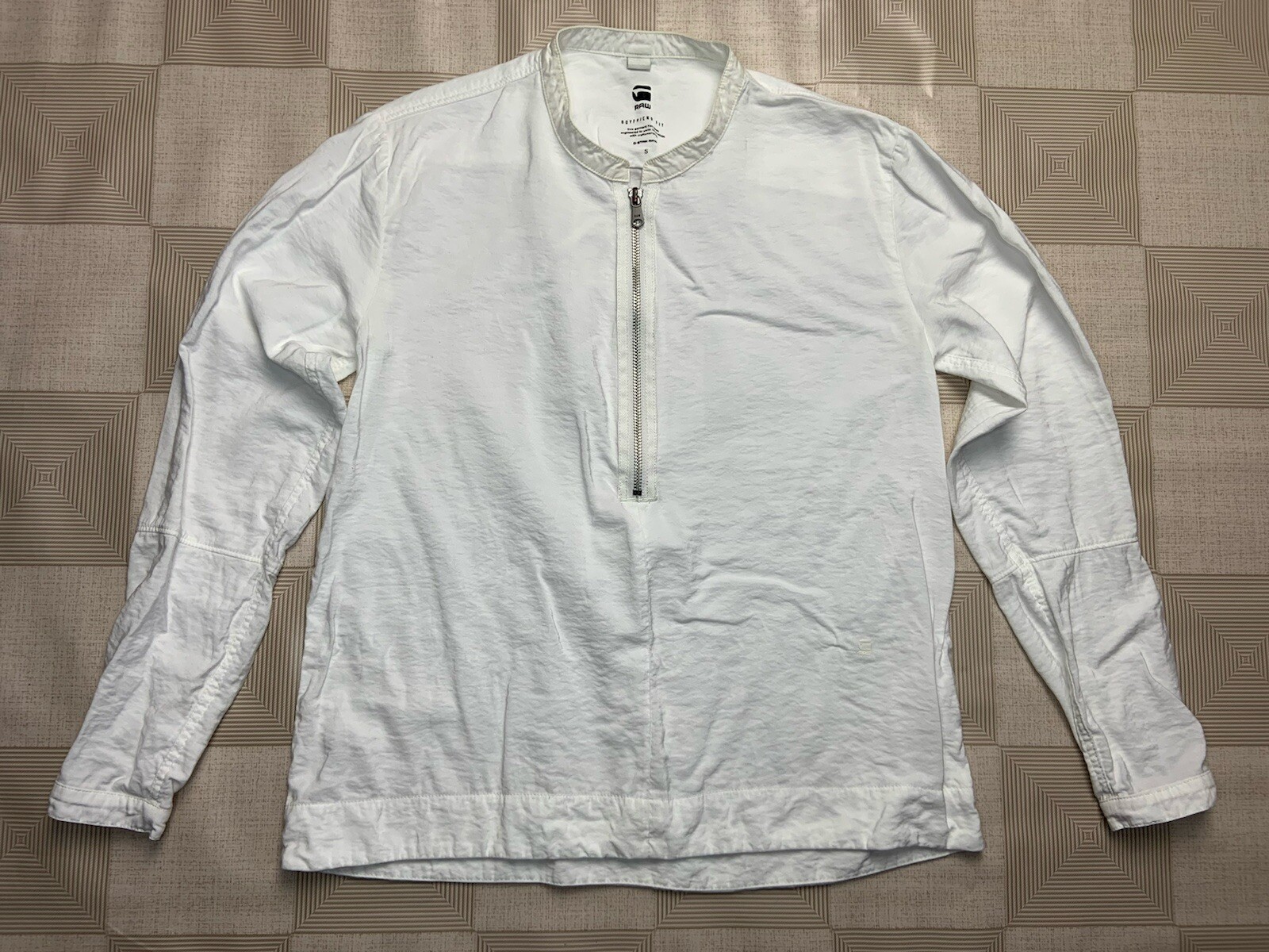 Picture 1 of 8