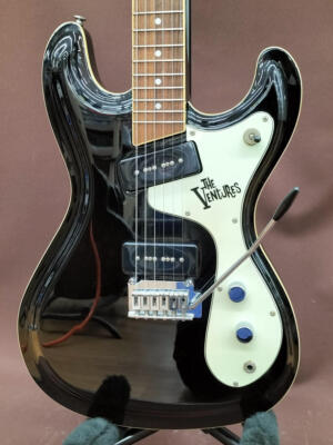Used Aria VM-65 Electric Guitar THE VENTURES Model With Arm