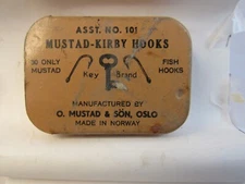 VINTAGE ASST. NO 101 MUSTAD-KIRBY  FISHING HOOKS BY O.MUSTAD & SON ,OSLO NORWAY*