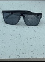 Men's Fashion Sunglasses Other Brand One Size Black Never Worn Great Condition