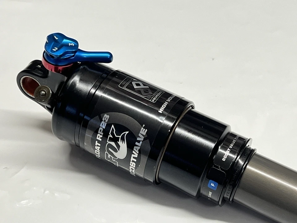 Amortiguador Fox float RP23 Boostvalve HV / 190x51 / Servicio fresco / Aire de 3 niveles - Imagen 2 de 4