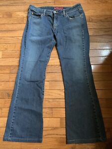 levi 518 superlow bootcut jeans