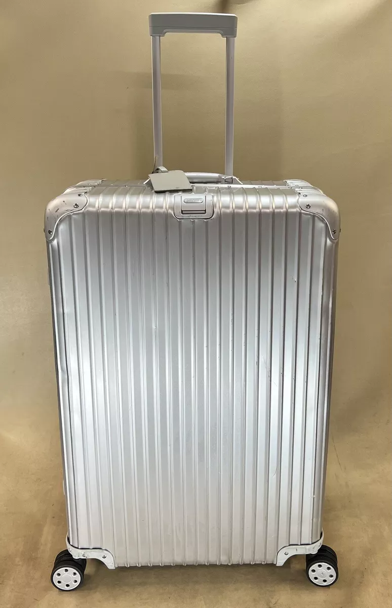 Review: Rimowa Topas Silver Luggage Collection - How Does It Stack Up?