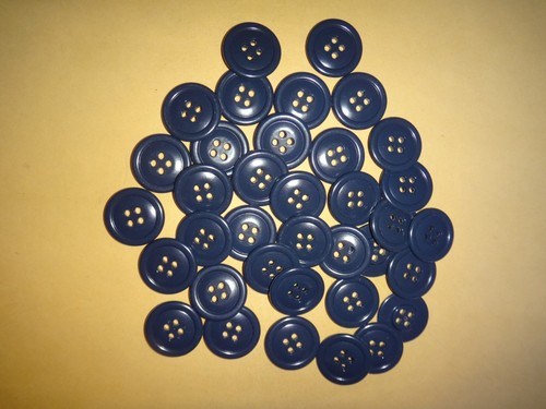 Lote De 36 Nuevos Botones De Plástico Azul Marino