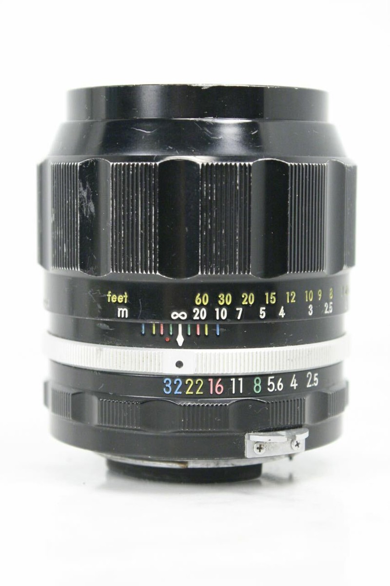Vintage NIKON NIKKOR P.C Auto 105mm f2.5 Telephoto Prime Lens F