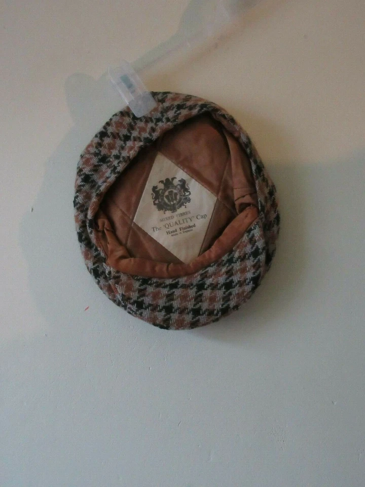 Vintage Retro Peaky Blinders Flat Cap Hat  BLACK TAN BEIGE  Check  - Image 3 of 4
