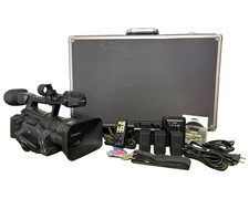 Canon XF305 Professional Video Camera 18x High Def Zoom 3 CMOS MPEG-2 with Case