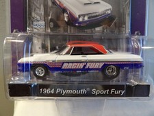 1964 Plymouth Sport Fury 2008 Greenlight Muscle Car Garage Street Strip 164