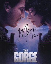 MILES TELLER signed autograph 20x25cm THE GORGE in person autograph ACOA
