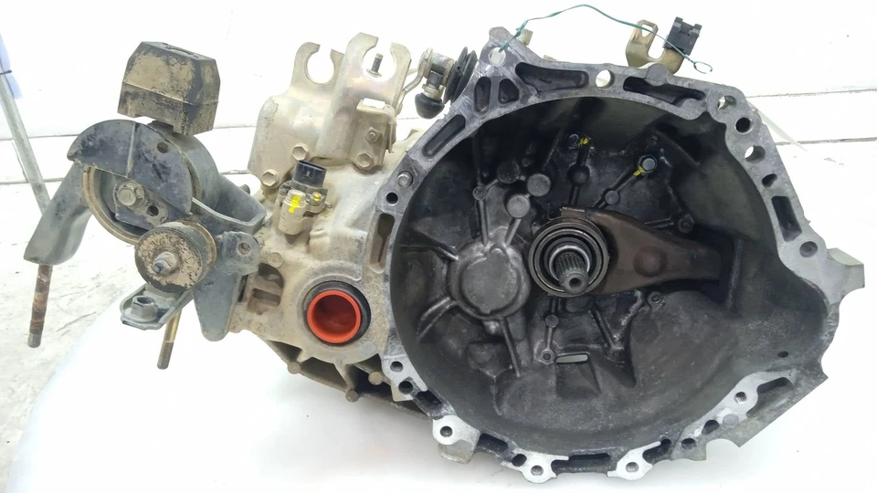 3030052230 GEARBOX / 3311116053 / 3030052230 / 1667455 FOR TOYOTA YARIS NCP1/NL - Image 2 of 4