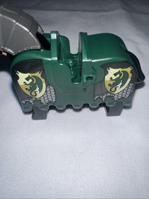 Lego Kingdoms Knights Green Dragon Barding Ruffled - Armored Horse from set 7187