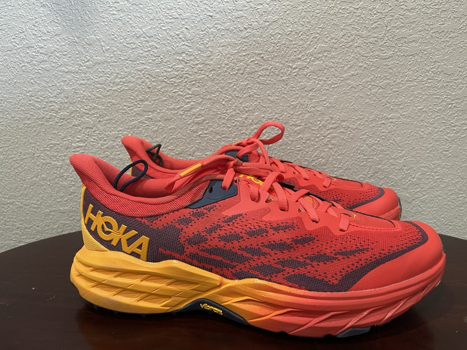 HOKA Speedgoat 5 Fiesta/Radiant Yellow Trail Running Shoes Mens US Size 10.5 D