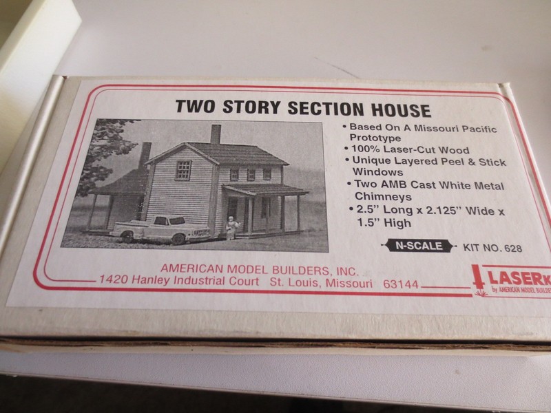 American Model Builders N Scale two story section house LaserKit #628