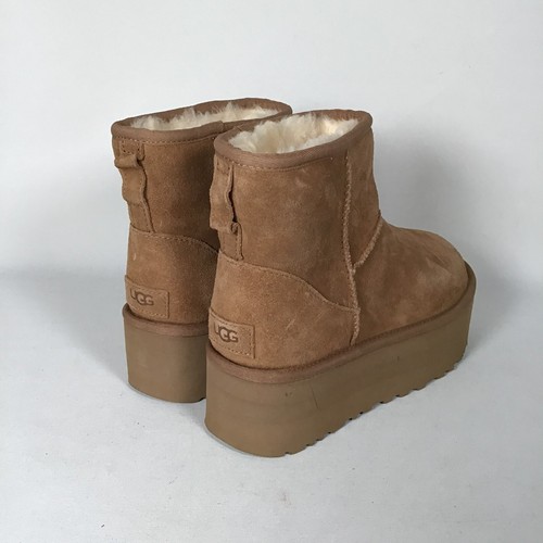 Botas UGG clásicas mini plataforma castaño para mujer 1134991 talla 9 - Imagen 5 de 16