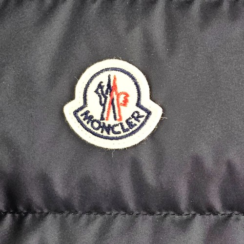 MONCLER Contrin $1130 Men's Navy Down Vest New - Picture 10 of 12
