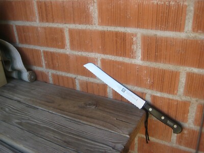 1980s Vtg 8'' Blade J.A. HENCKELS ** Fine Serrated Bread Slicing Knife GERMANY