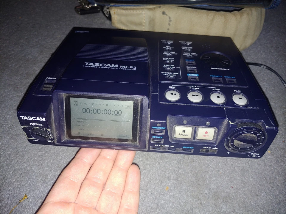 TASCAM HD-P2 Portable Stereo Audio Recorder w/ AC Adapter & Portabrace Bag - Image 2 of 4