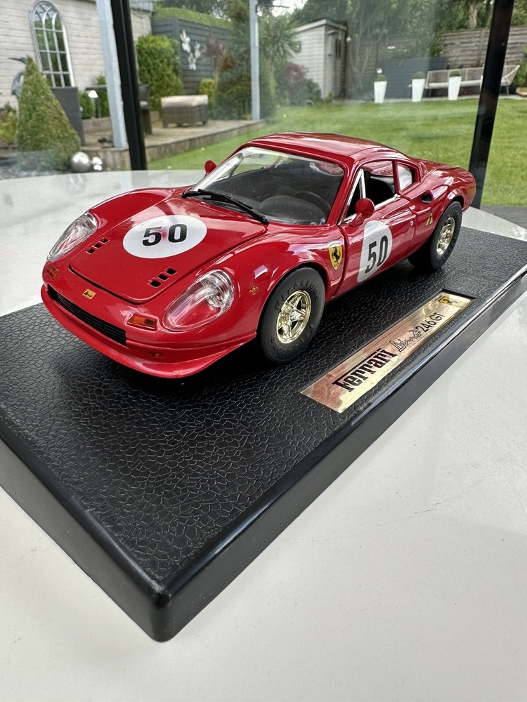 Anson 1/18 - Ferrari Dino 246GT Die Cast Model Race Car - Red - Boxed Classic