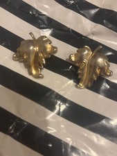 VINTAGE ESTATE GOLD TONE MAPLE LEAF SHOE /EARRING CLIPS DECOR ACCESSORIES
