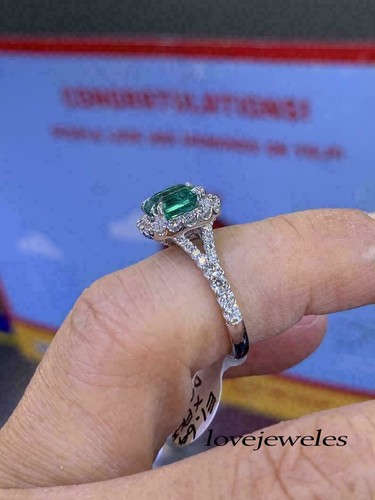 Anillo de halo de boda de plata de ley 925 de 3 quilates con corte esmeralda verde genuino - Imagen 4 de 7