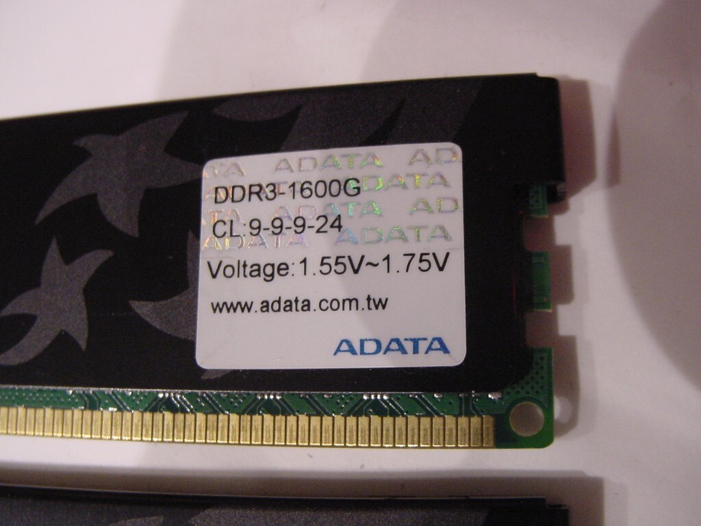 COMPUTER MEMORY - ADATA DDR3 1600G(9) 1.55V-1.75V AX3U1600GB2G9-2G