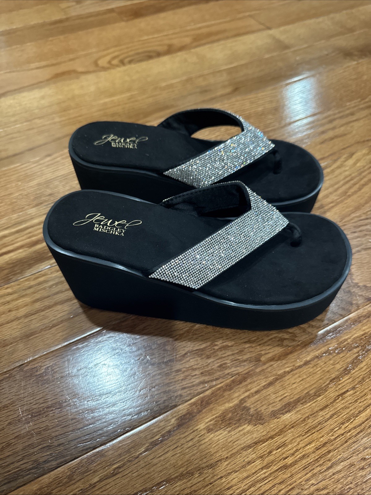 Jewel Badgley Mischka Black Platform Y2K Crystal Thong Sandals Size 6 NEW