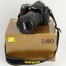 Nikon D80 DSLR Camera + 18-200mm VR Lens , Battery, Charger #234