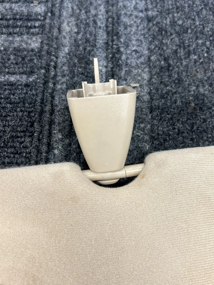 Parasol izquierdo camioneta Ford F-250 2002-2007 VH4707-826363 Foto 3 de 4