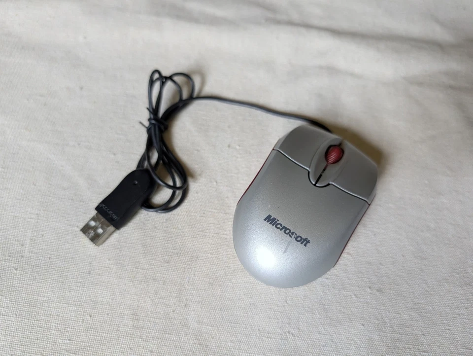 Microsoft Notebook Optical Mouse X08-86056 Silver USB Wired Portable - Image 4 of 4