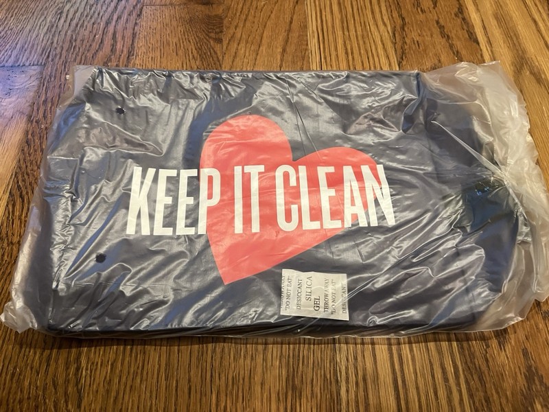 *Beautycounter* Toiletries/Make-Up Bag - NEW! 🔥🔥🔥