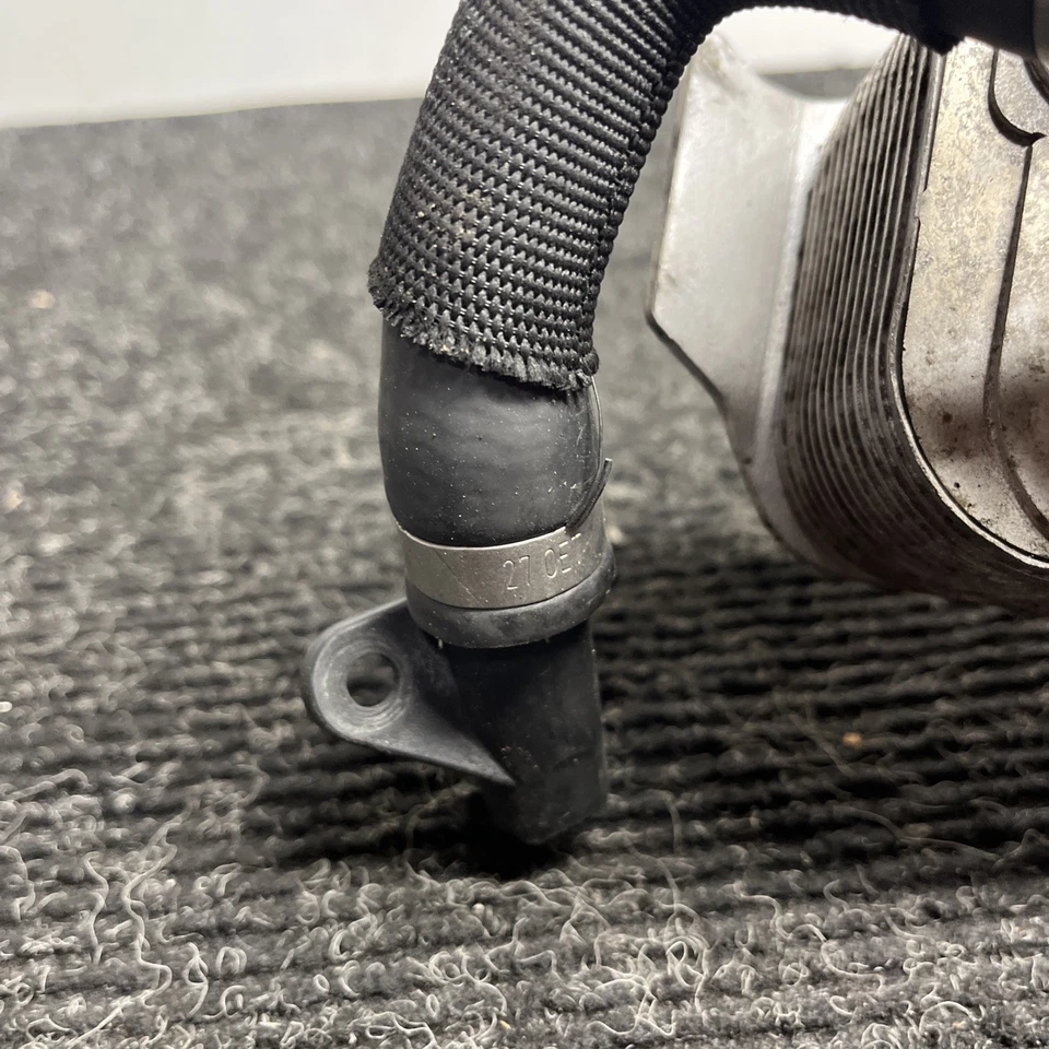 ☑️ 07-13 BMW E82 E88 E90 E91 E92 135I 335 REFRIGERADOR DE ÓLEO TROCADOR DE CALOR DE TRANSMISSÃO - Imagem 3 de 4