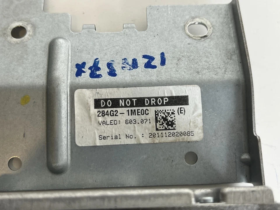 Infiniti M37 X 2012 sistema de advertencia de salida de carril cámara 284G3-1Me0C OEM Foto 2 de 4