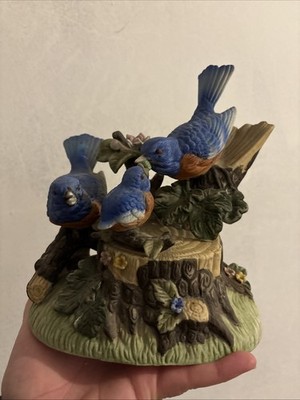 Vogelschmuck zum Aufziehen mit Musik in sehr gutem gebrauchten Zustand