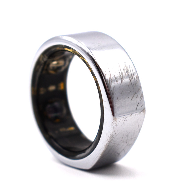 Oura Ring Gen3 Heritage - Titanium - Size 7 - Silver - (HEAVILY SCRATCHED)
