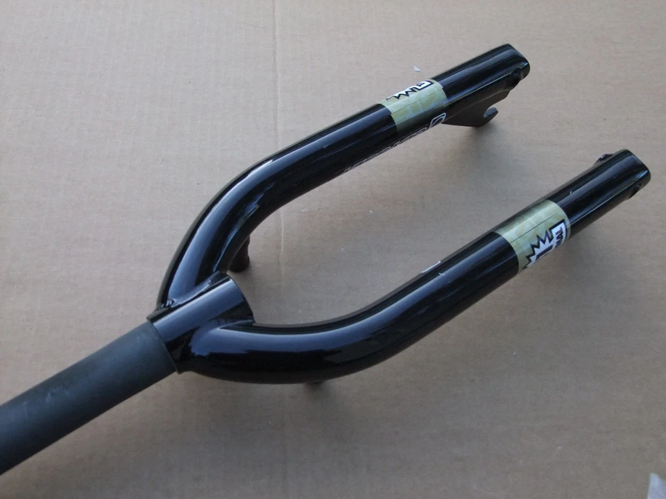 Odyssey 41 Thermal fork, 20" Black 14mm dropouts  Freestyle  BMX w/990 mounts - Image 3 of 4