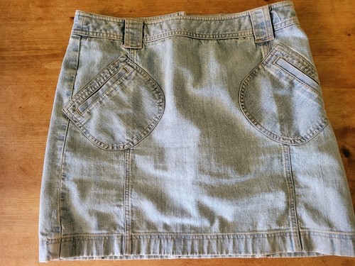 EUC Ann Taylor LOFT Jean Mini Skirt Womens 8 Blue Denim Pockets 17” Long Zip - Picture 3 of 5