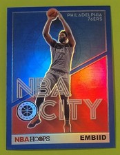 2019-20 Panini NBA Hoops Premium Stock - Nba City Joel Embiid #25 Holo 76ers