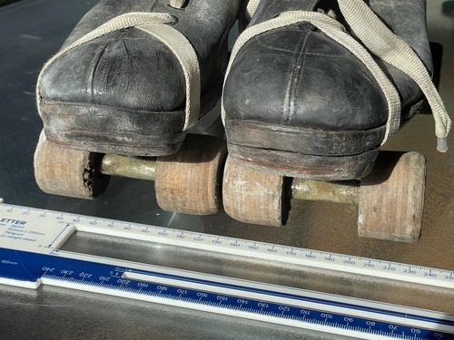 Original Vintage Hamaco Gate Sportsman Dance Skate Roller Skates & Wooden Wheels - Picture 3 of 22