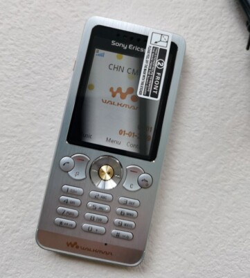 Sony Ericsson W302 very very new , work very well
