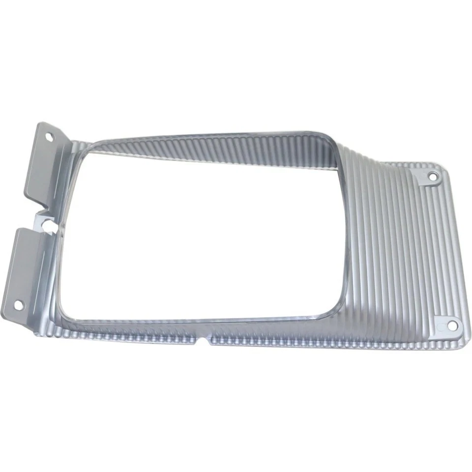 Set of 2 Left and Right Headlight Bezel For 95-97 International Harvester 8200 - Image 2 of 4