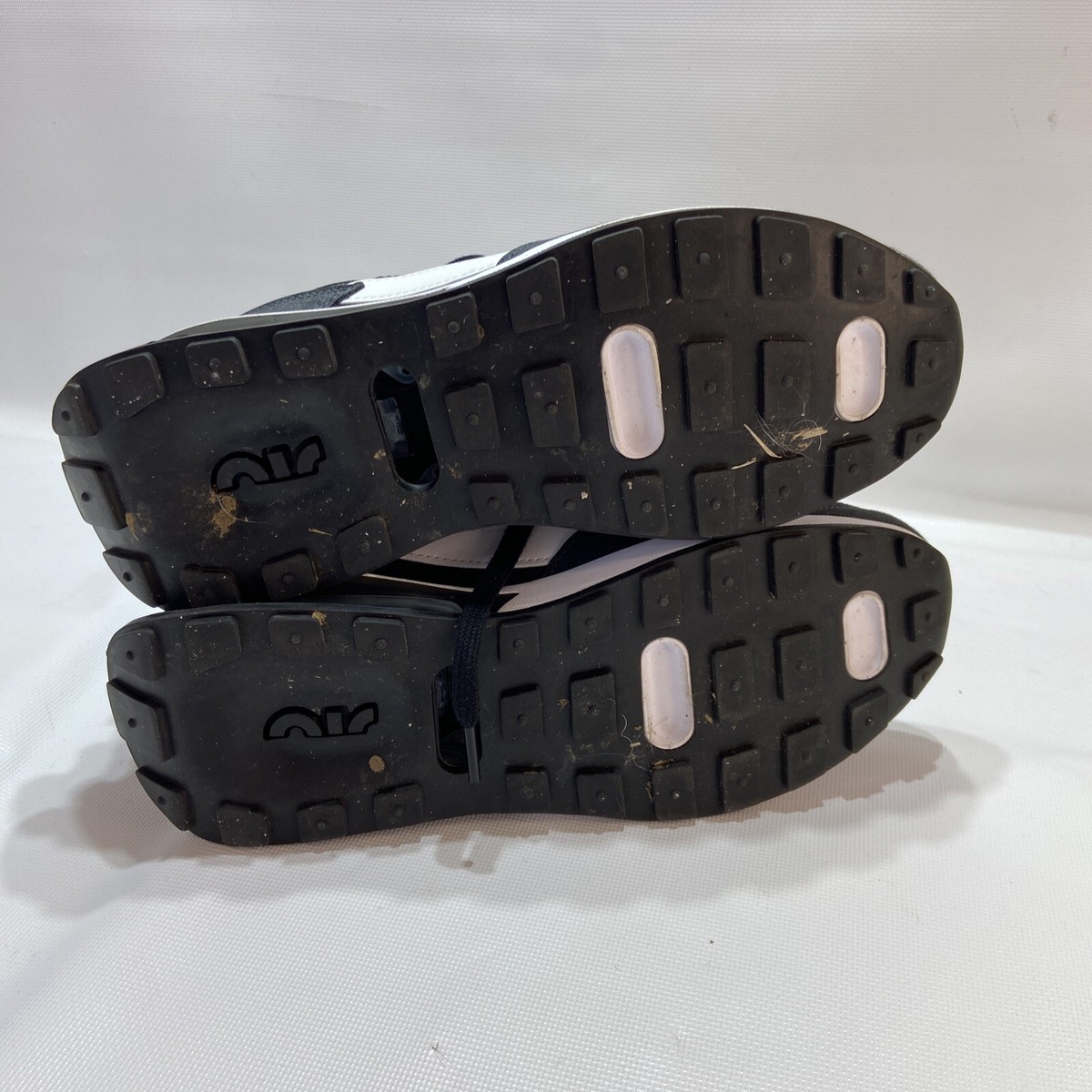 nike waffle racer 2x black and gold