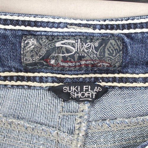 Silver Jeans Suki Flap Pocket Shorts Womens Sz 26 Medium Wash Denim Thick Stitch - Imagen 3 de 4