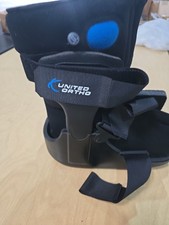 United Ortho Short Air Cam Walker Fracture Boot , Large BLACK   