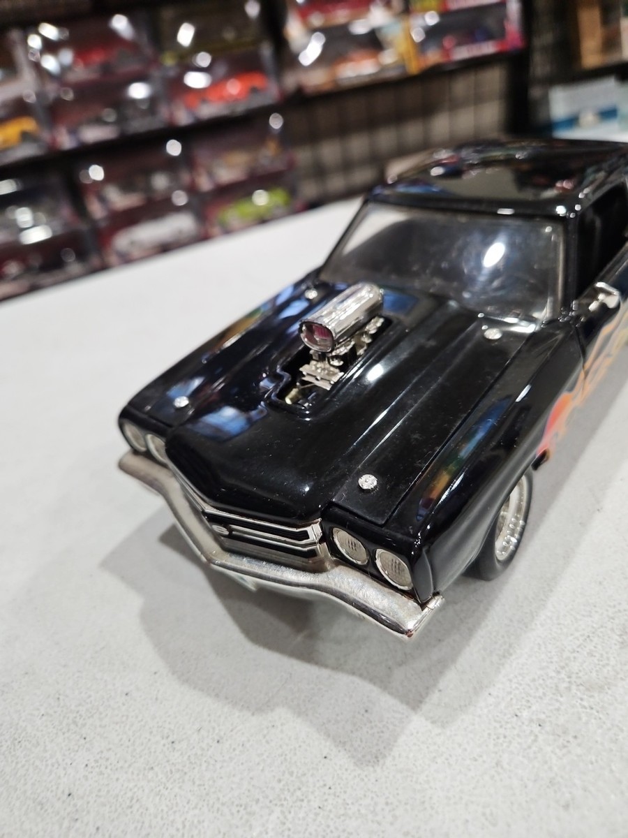 Ertl American Muscle 1970 Chevy Chevelle Street Machine 1:18