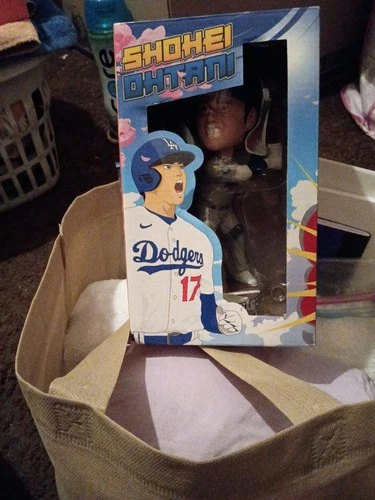 Dodger's Bobblehead  & a couple other suveniors