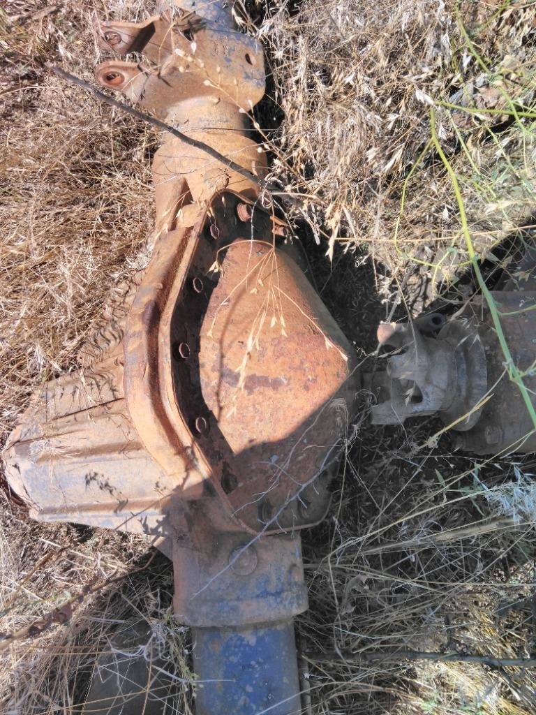 AMERICAN AXLE MANUFACTURING 241MM/ 9.5 IN AXLE ASSEMBLY REAR (REAR) 3274266