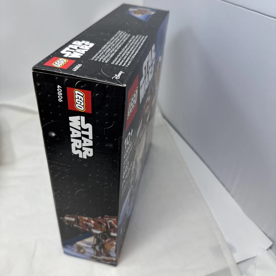 LEGO Star Wars: Gingerbread AT-AT (40806)- New - Image 4 of 4