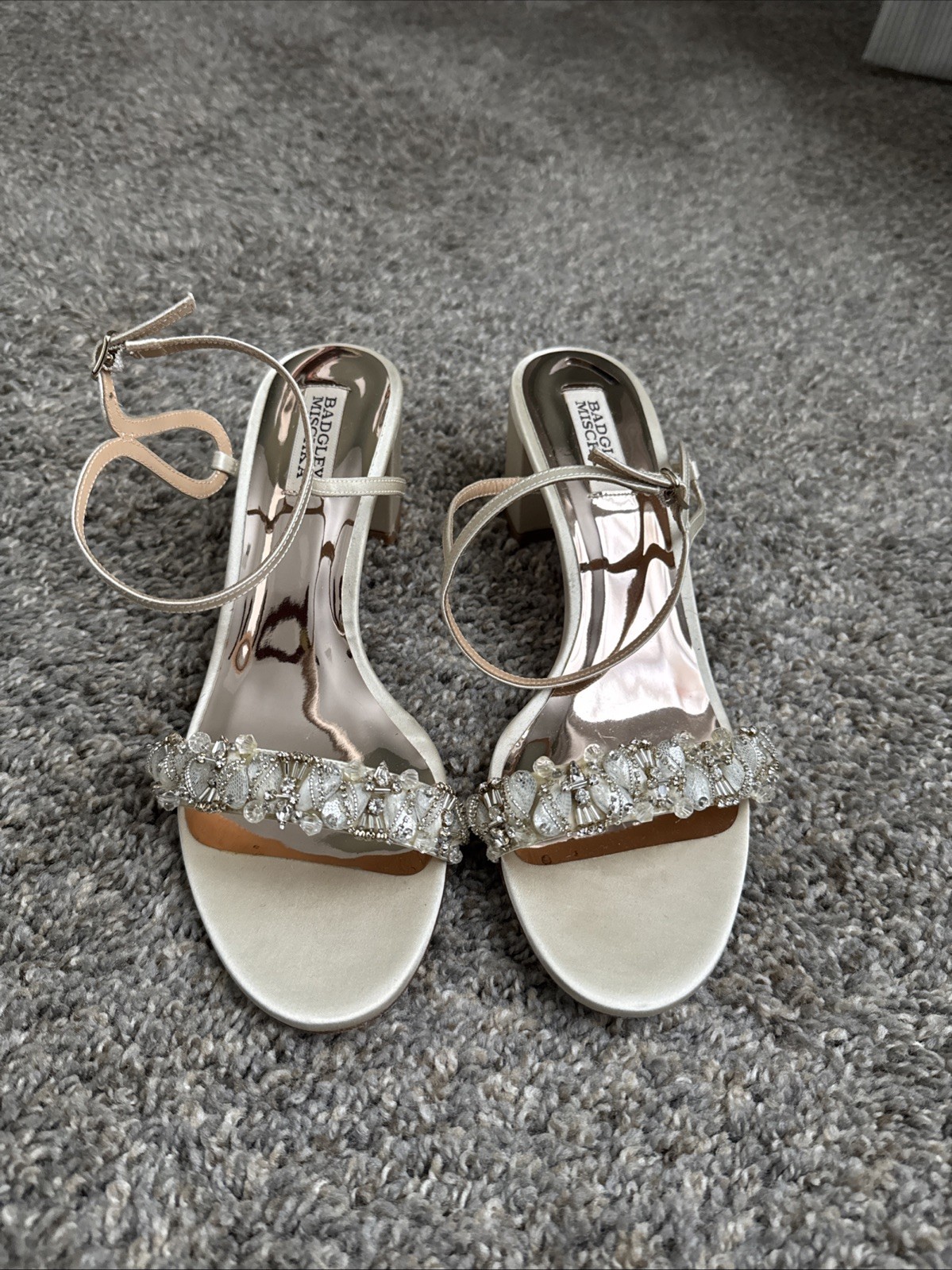 Badgley Mischka Cream Jeweled Dressy Heel Shoes, Size 9