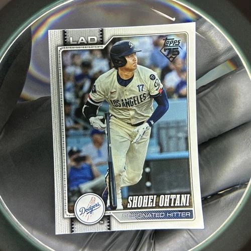 2026 Topps Series 1 SP Image Variation Shohei Ohtani #200 Companion Card MINT